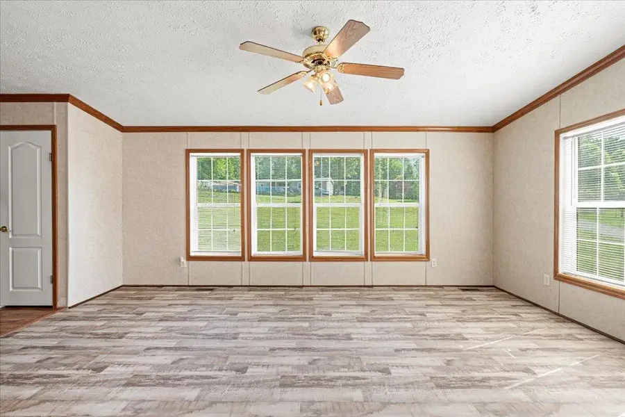 1296 Hayward Dr, Vinton, VA 24179 - #3