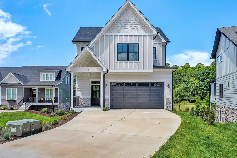 115 Retreat Ln, Huddleston, VA 24104 - #2