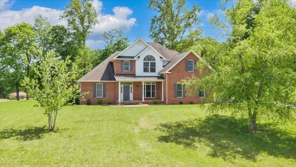 231 Freedom Ln, Wirtz, VA 24184