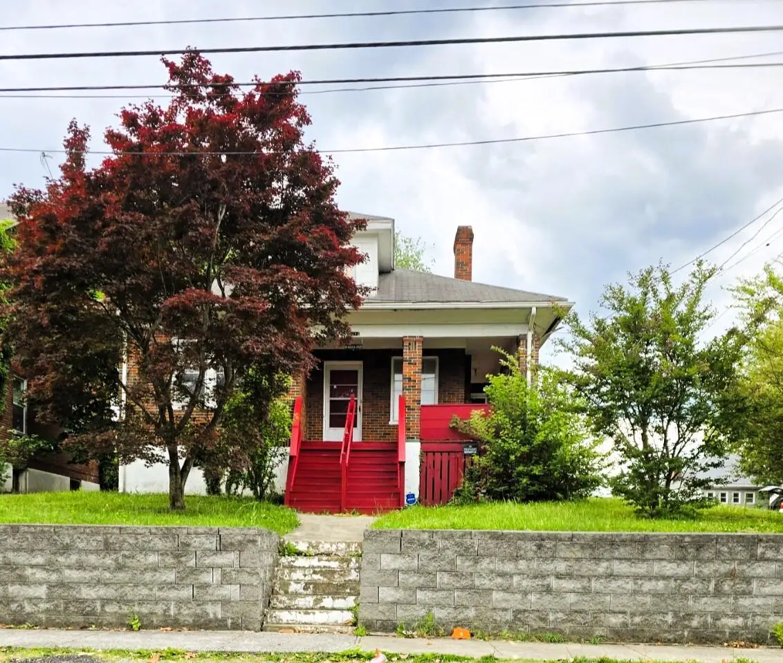 2130 Hanover Ave Nw, Roanoke, VA 24017 - #1