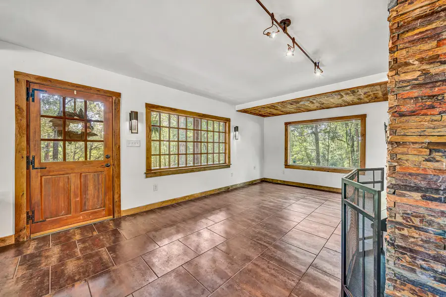 2603 Rutrough Rd Se, Roanoke, VA 24014 - #3