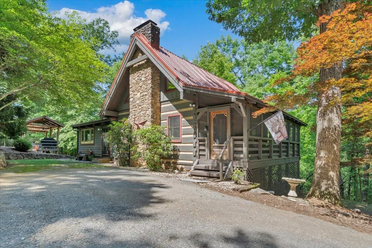 5750 Bandy Rd, Roanoke, VA 24014 - #1