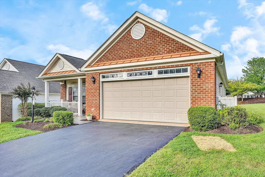 5461 Stayman Dr, Roanoke, VA 24012 - #3