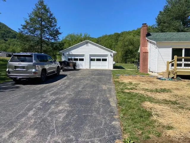 6717 Dawnwood Rd, Roanoke, VA 24018 - #2
