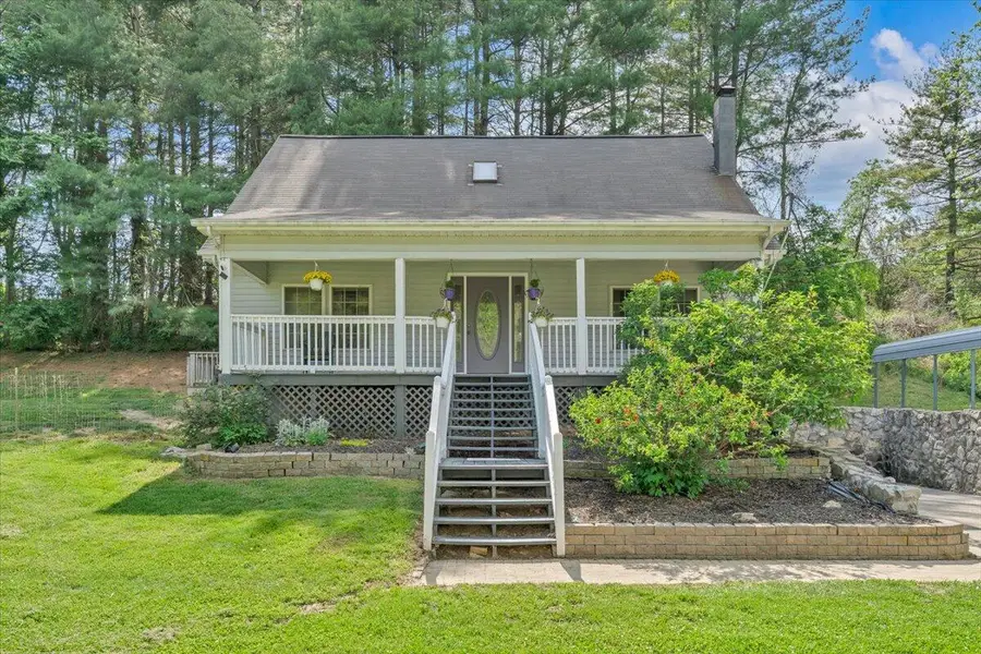 112 Shawsville Pike Ne, Check, VA 24072 - #2