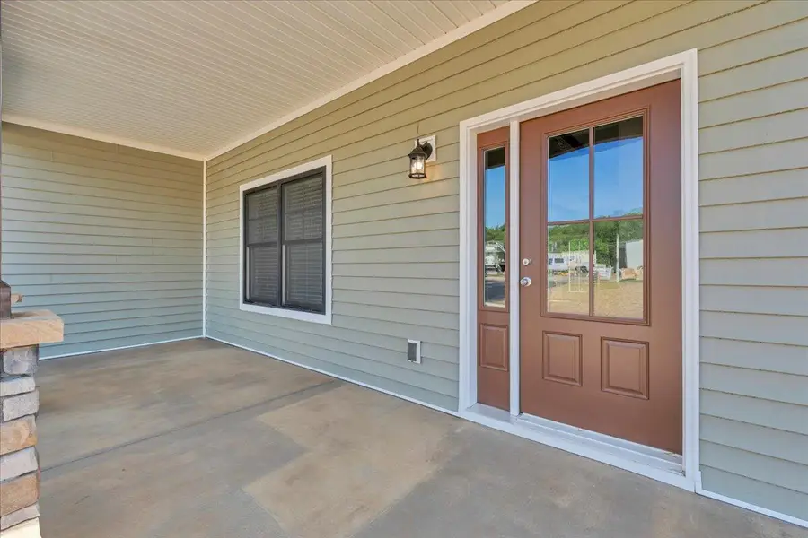 310 Windsor Castle Dr, Moneta, VA 24121 - #3