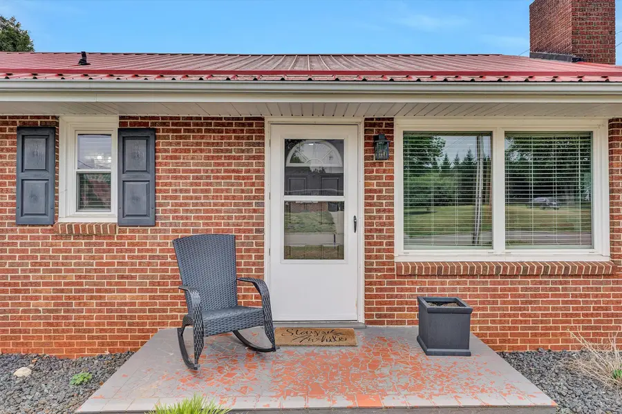 90 Ann Sink St, Rocky Mount, VA 24151 - #3