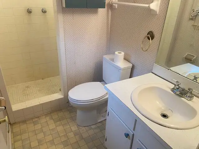 303 Knollwood Dr, Troutville, VA 24175 - #2