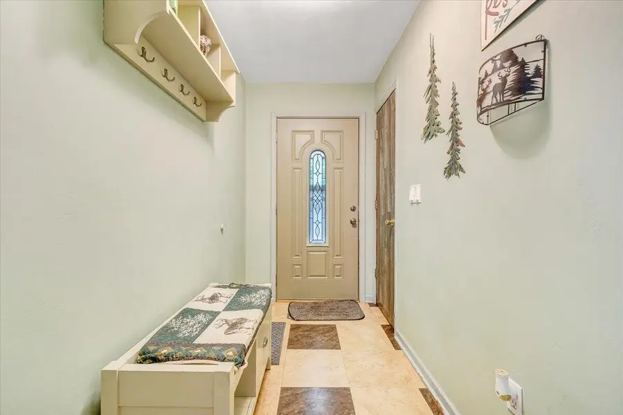 879 Aps Knob Rd, New Castle, VA 24127 - #3