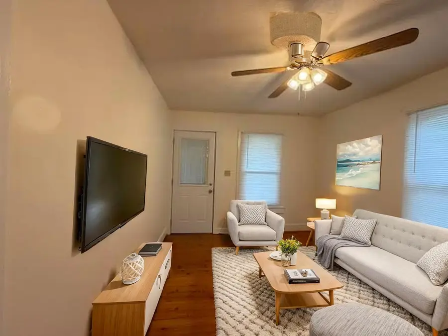 711 Central Ave, Salem, VA 24153 - #2