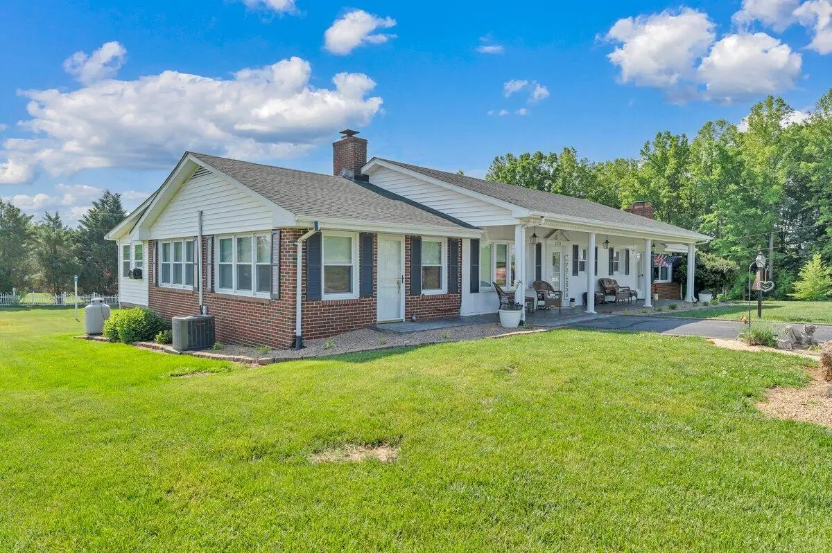 3226 Rakes Rd, Rocky Mount, VA 24151 - #1