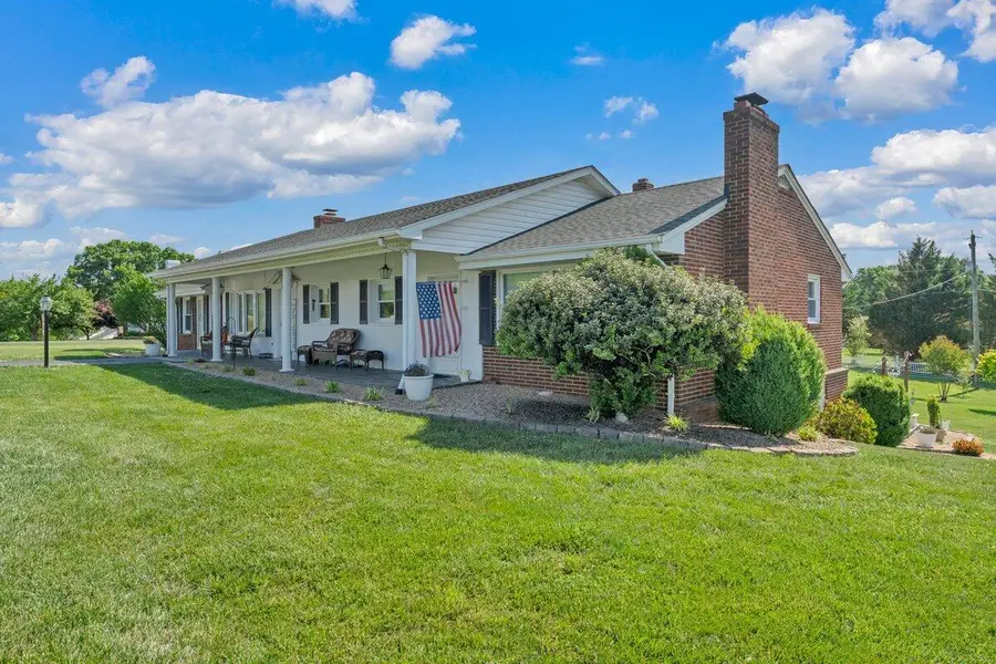 3226 Rakes Rd, Rocky Mount, VA 24151 - #3