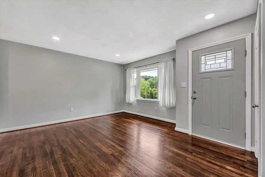 1214 Hamilton Ave Sw, Roanoke, VA 24015 - #3