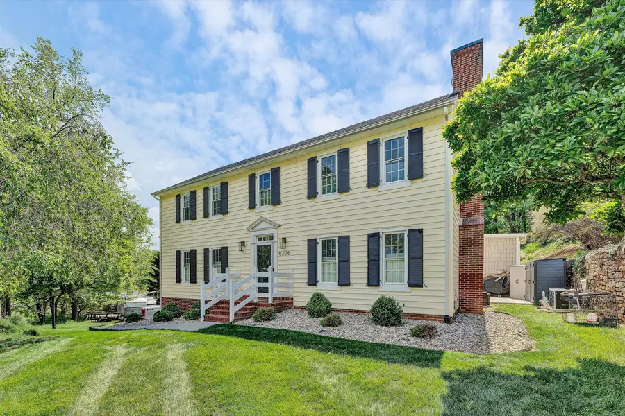 5306 Canter Dr, Roanoke, VA 24018 - #2