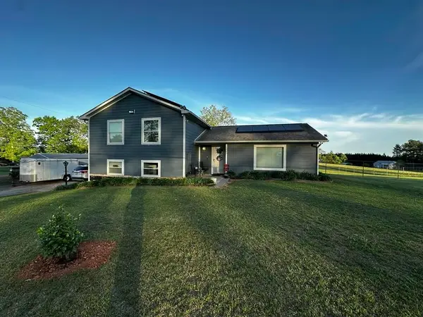 1905 Crestridge Rd, Bassett, VA 24055