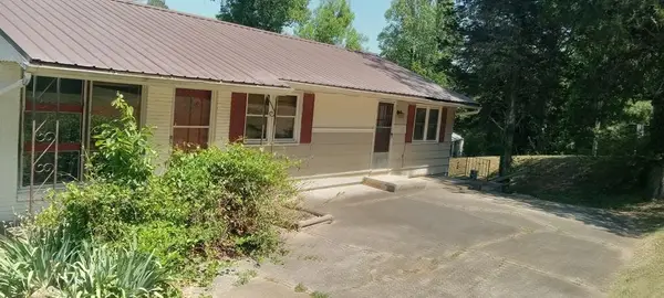 2041 Spruce St, Martinsville, VA 24112