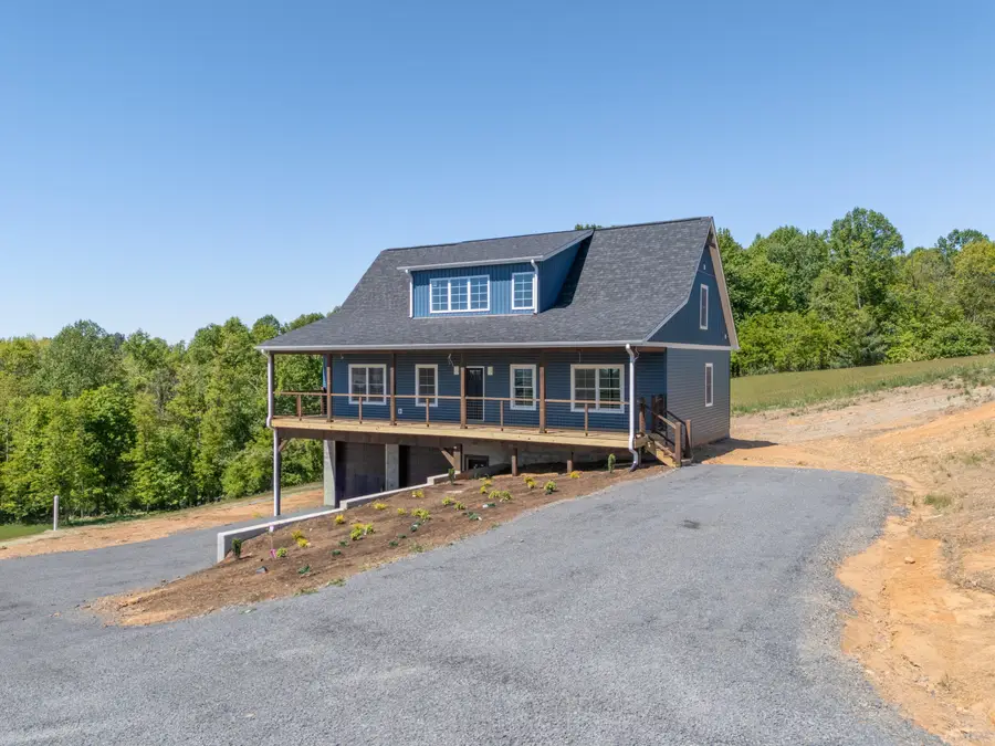 591 Edelweiss Trl, Hillsville, VA 24343 - #3