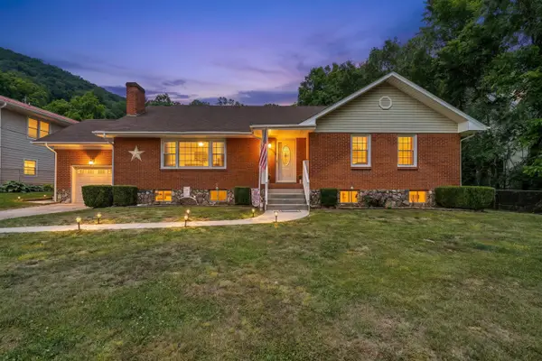 14742 Church St, Eagle Rock, VA 24085