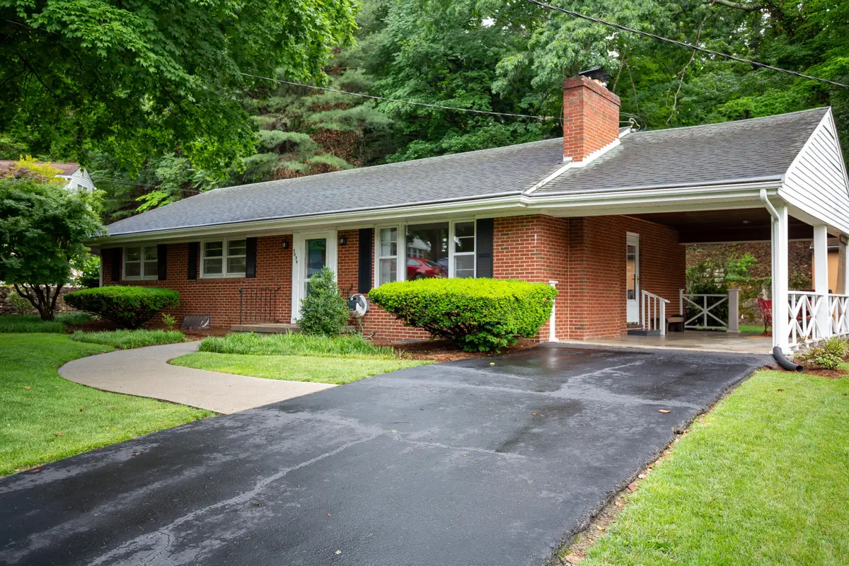 3034 Timberlane Ave, Roanoke, VA 24018 - #1