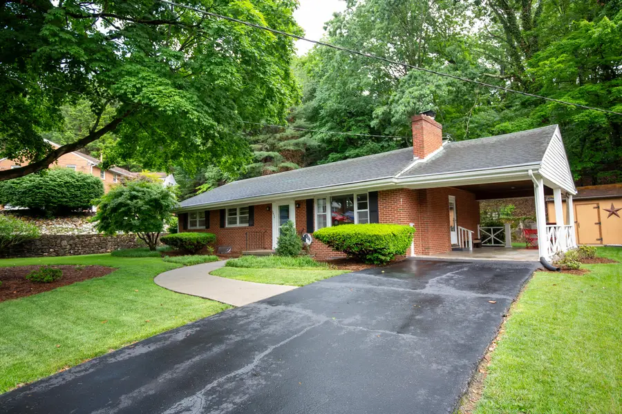 3034 Timberlane Ave, Roanoke, VA 24018 - #2