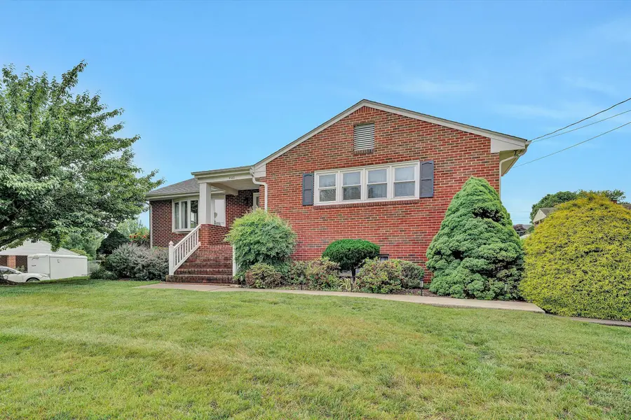 8122 Deer Branch Dr, Roanoke, VA 24019 - #3