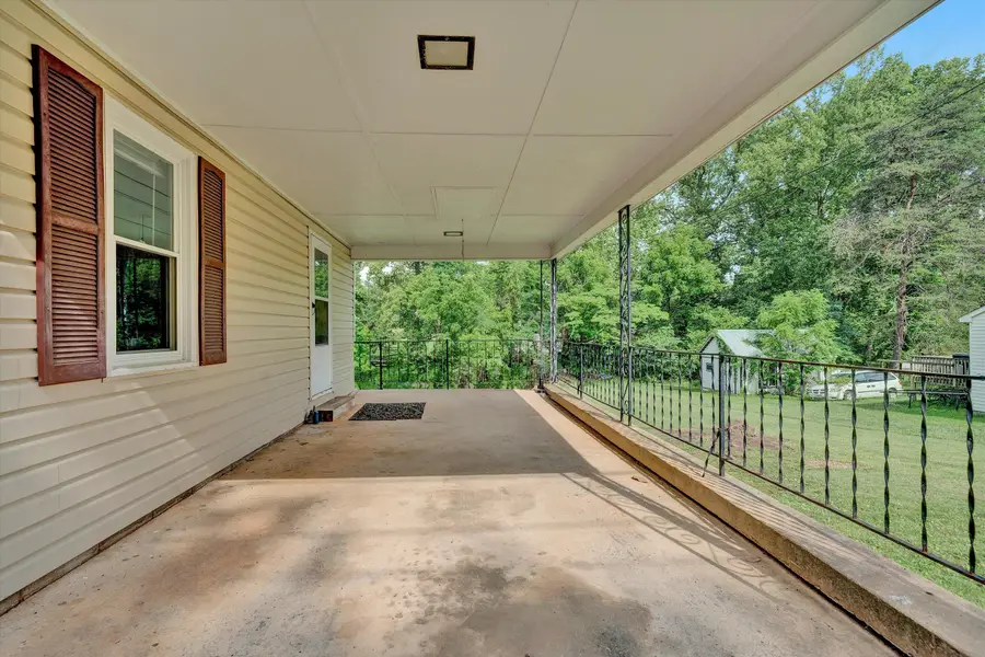 130 Harvey St, Rocky Mount, VA 24151 - #3