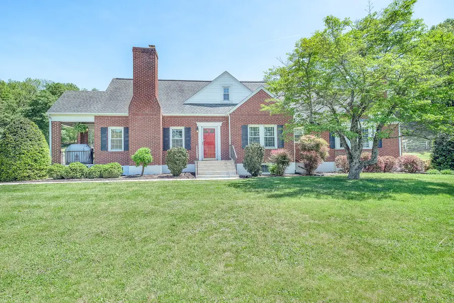 5654 Lee Hwy, Troutville, VA 24175 - #2
