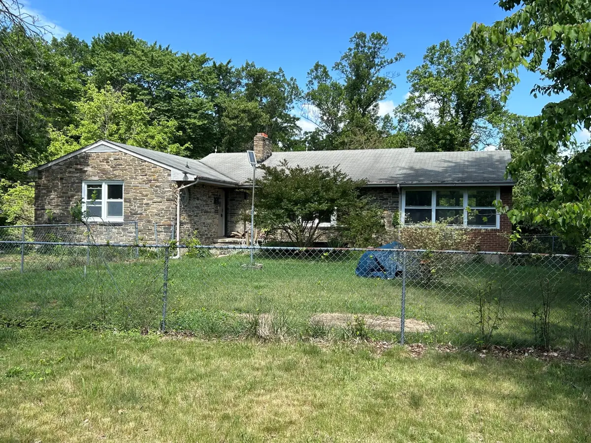5931 Cotton Hill Rd, Roanoke, VA 24018 - #1