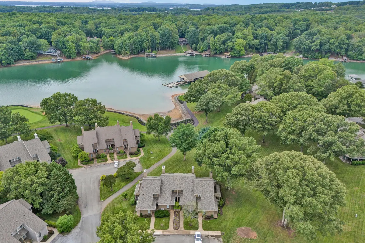111 Fawn Haven Ln, Huddleston, VA 24104 - #1