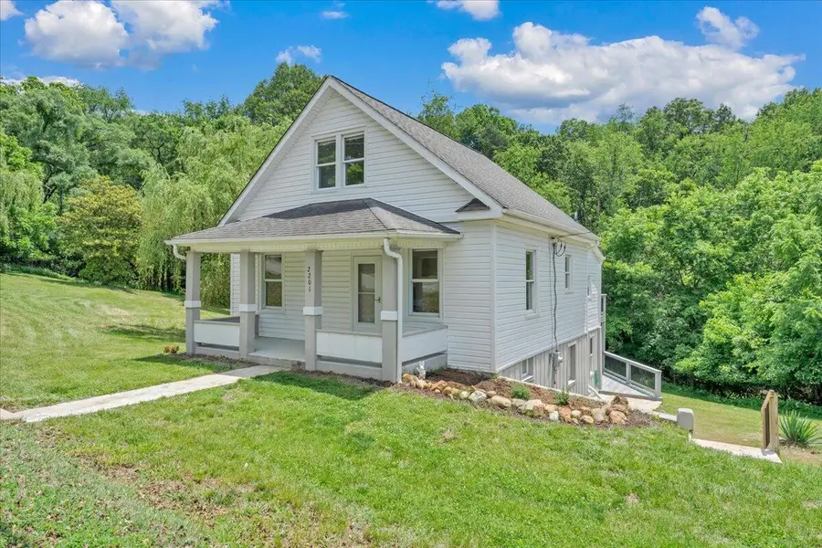 2201 Riverdale Rd Se, Roanoke, VA 24014 - #2