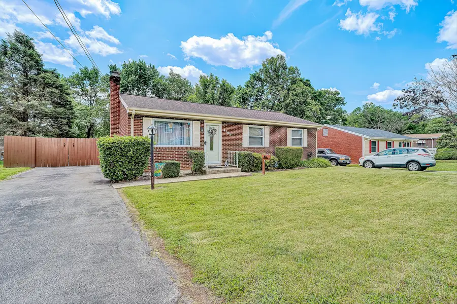 4702 Desi Rd Nw, Roanoke, VA 24017 - #3