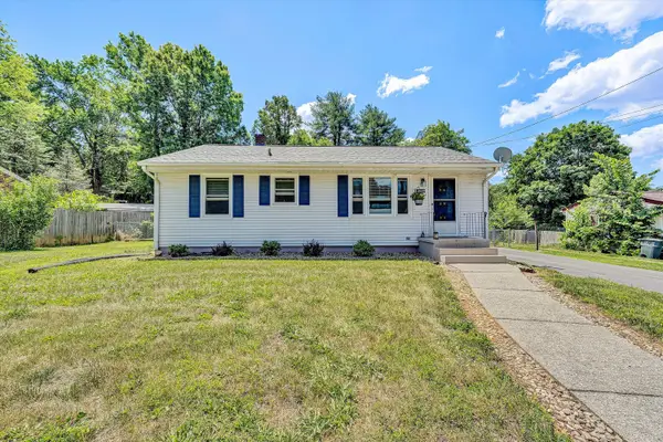 2009 Burma Rd, Salem, VA 24153