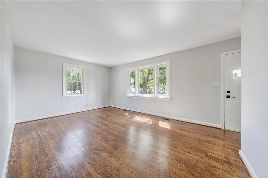 2438 Churchill Dr Nw, Roanoke, VA 24012 - #3
