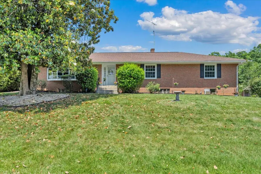 2124 Bridle Ln, Roanoke, VA 24018 - #3
