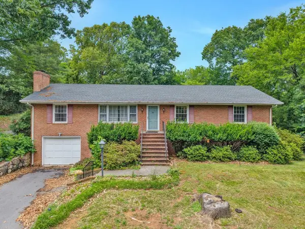 4511 Westdale Rd Nw, Roanoke, VA 24017