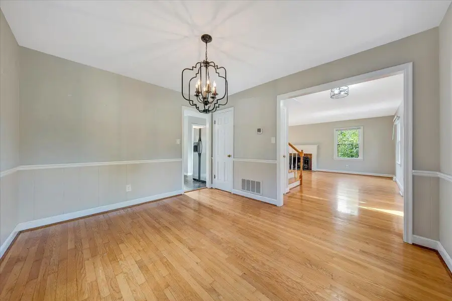 2444 Lincoln Ave Sw, Roanoke, VA 24015 - #3