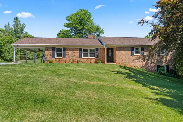 1324 Founding Way Rd, Bedford, VA 24523