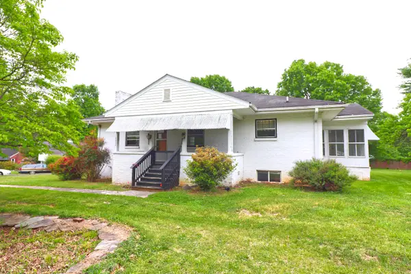 6632 Wood Haven Rd, Roanoke, VA 24019