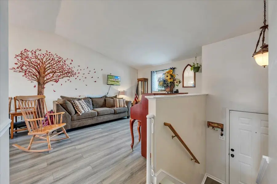 157 Clubhouse Dr, Roanoke, VA 24019 - #3