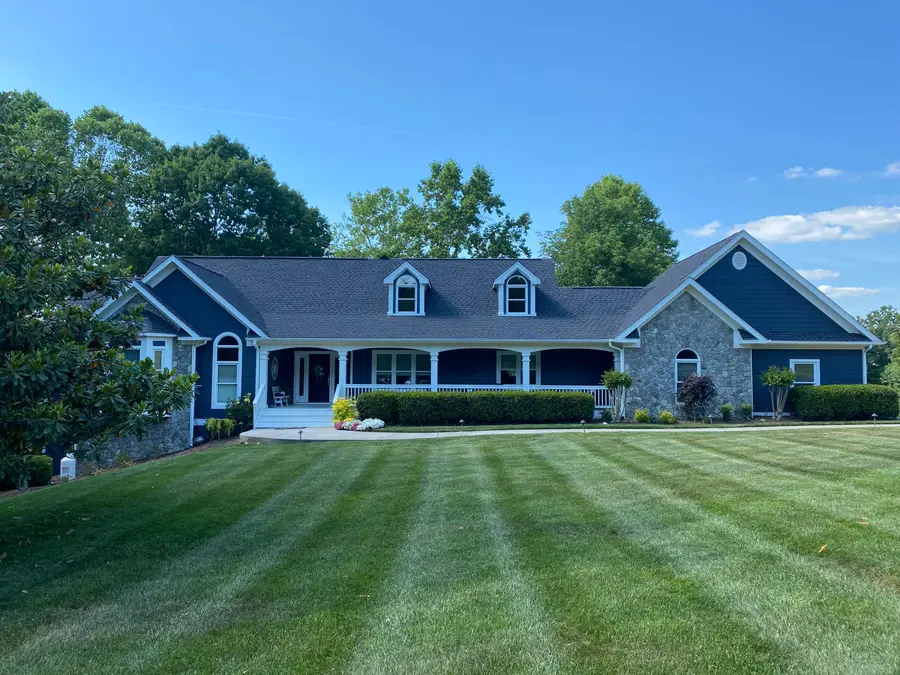 140 Peaks View Dr, Moneta, VA 24121 - #2