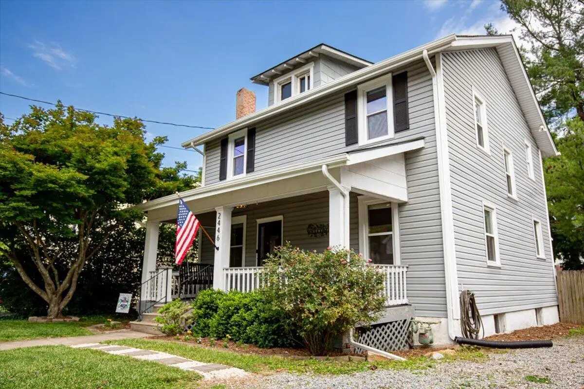 2446 Montvale Rd Sw, Roanoke, VA 24015 - #1