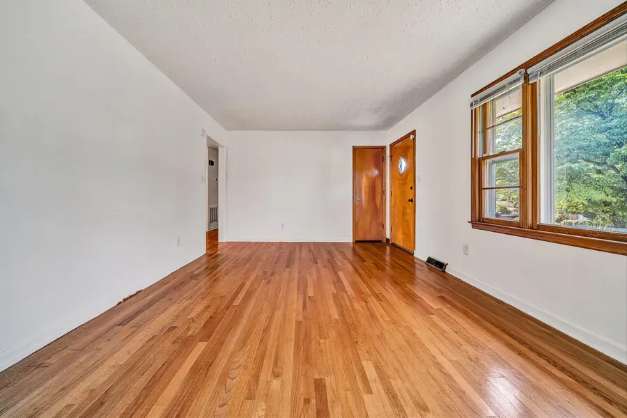 1129 Stoutamire Dr, Salem, VA 24153 - #3