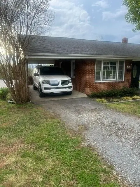 1832 Malvern Rd Sw, Roanoke, VA 24015 - #3