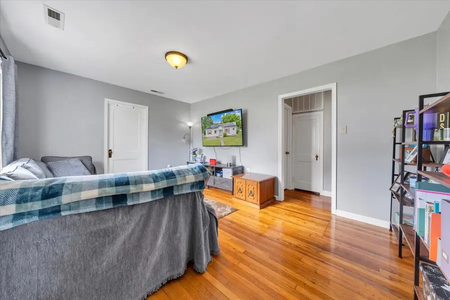5103 Woodlawn Rd Nw, Roanoke, VA 24017 - #2