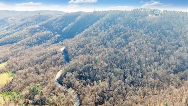 0 Bent Mountain Rd, Roanoke, VA 24018