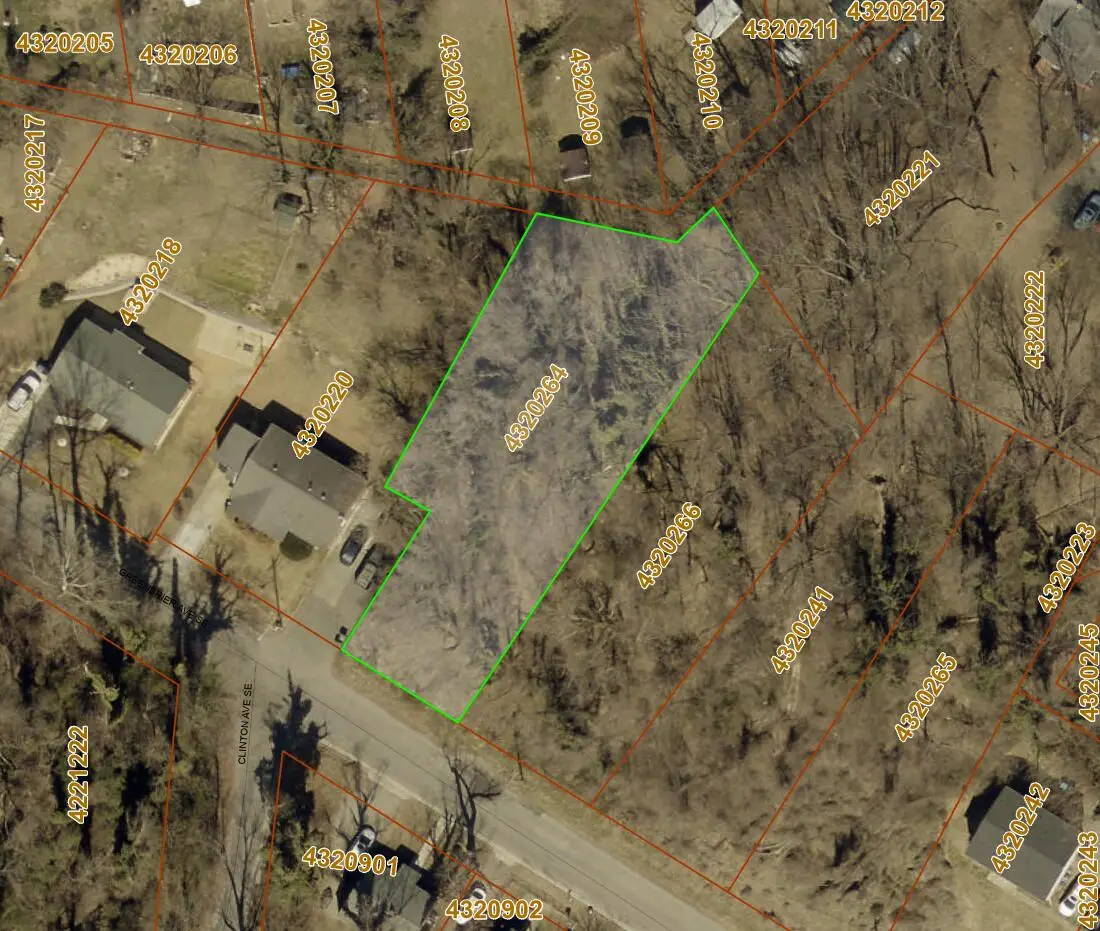 1802 Greenbrier Ave Se, Roanoke, VA 24013 - #1