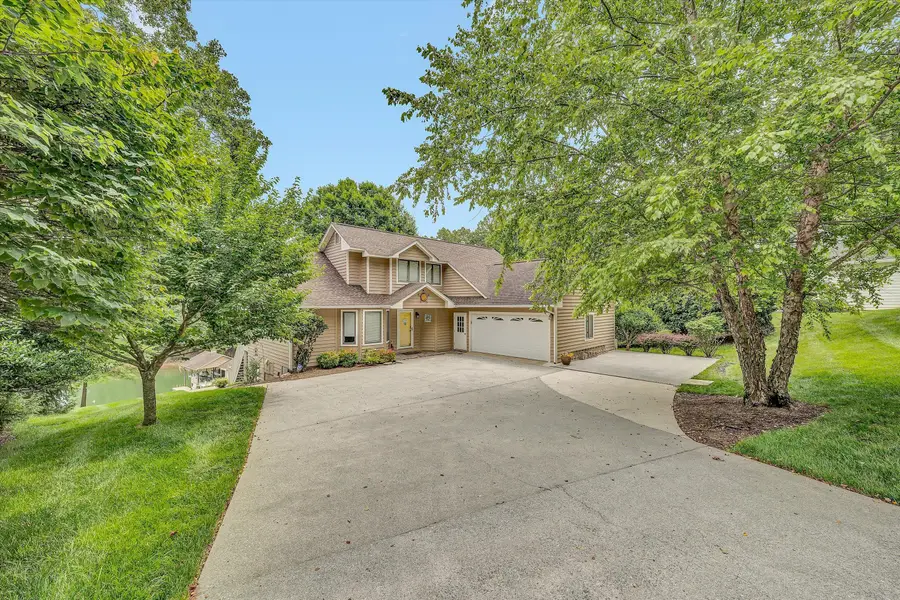 3266 Kemp Ford Rd, Union Hall, VA 24176 - #3