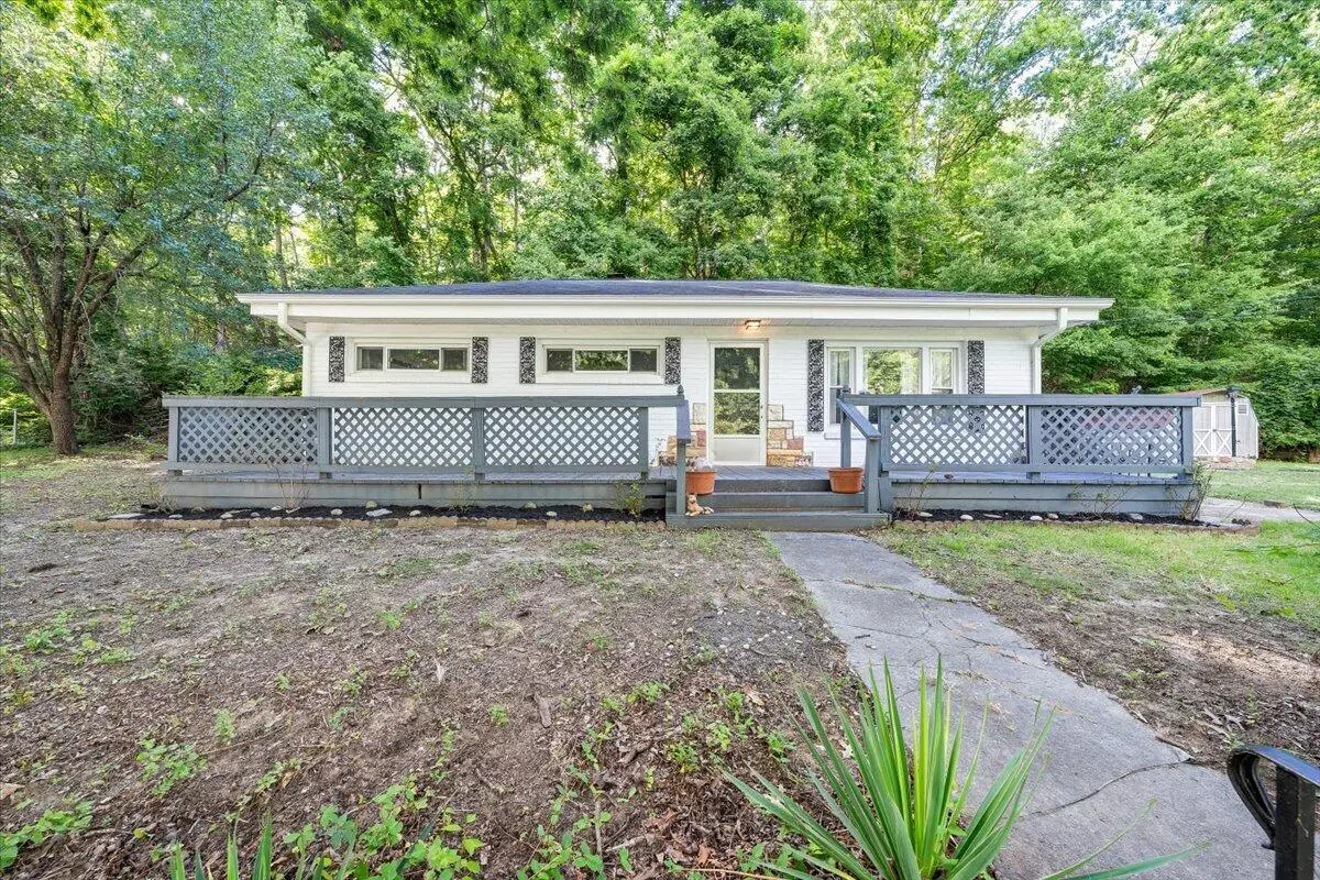 2215 Wildwood Rd, Salem, VA 24153 - #1