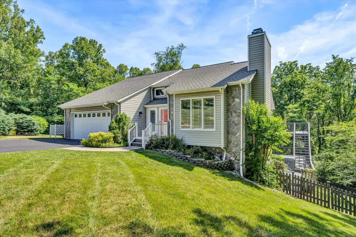 6595 Pencheck Cir, Roanoke, VA 24018 - #1