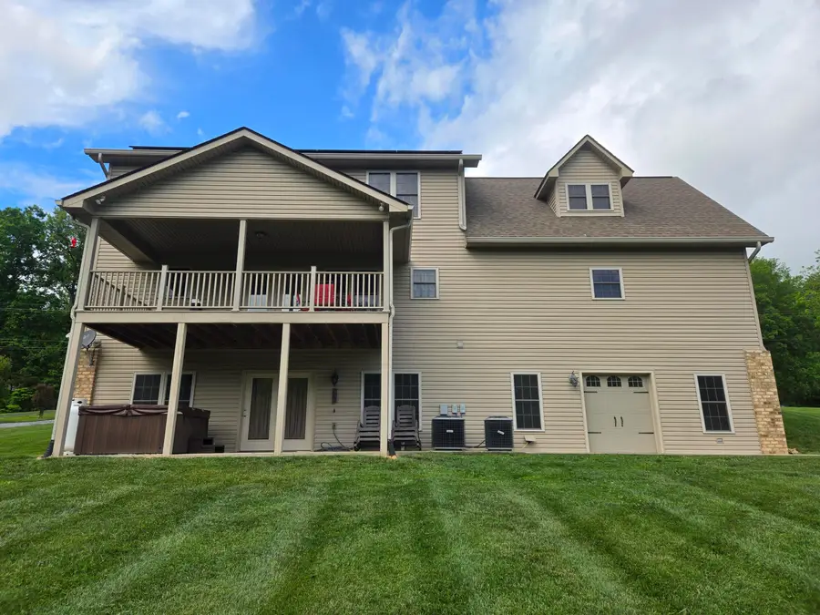 2143 Blue Ridge Springs Rd, Blue Ridge, VA 24064 - #3